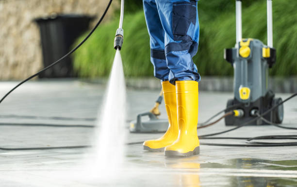 Why Choose Our Certified Pressure Washing Experts for Your Project Needs in Boling, TX?